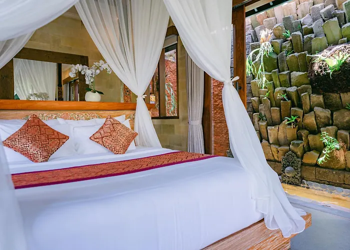 2 Seasons : Star - Luxury With Private Pool Villa Ubud
