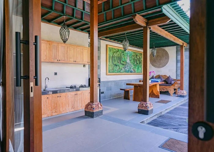 2 Seasons : Star - Luxury With Private Pool Ubud