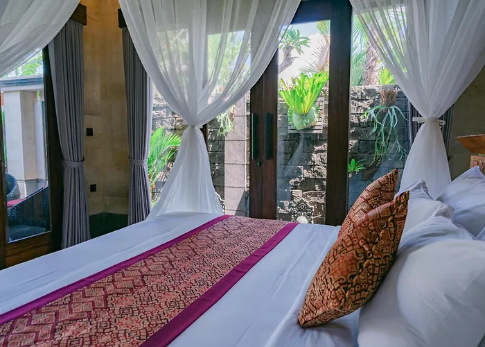 2 Seasons : Star - Luxury With Private Pool Villa