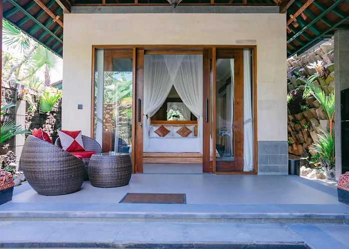 2 Seasons : Star - Luxury With Private Pool Villa Ubud