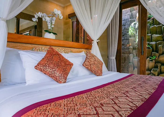 2 Seasons : Star - Luxury With Private Pool Villa Ubud