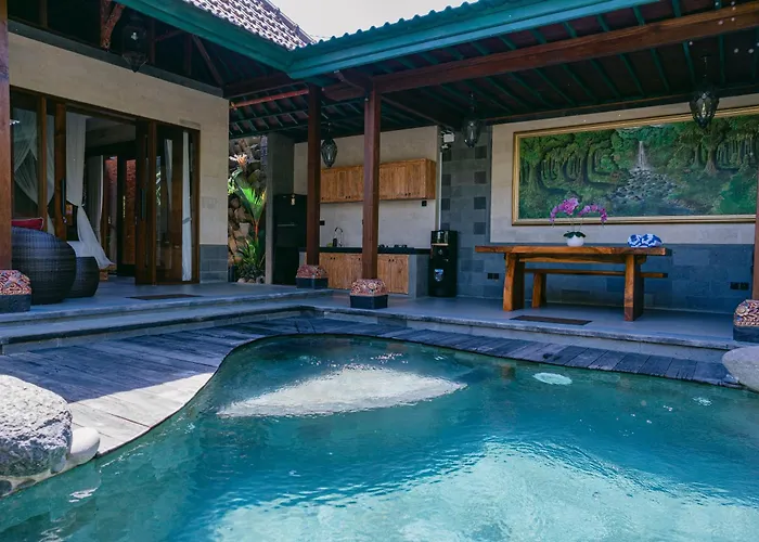 2 Seasons : Star - Luxury With Private Pool Villa Ubud